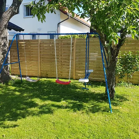 Bogi's - Gæstehus *